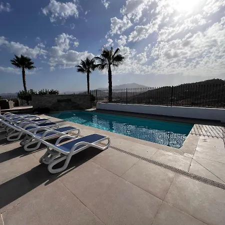 La Mirage Villa *