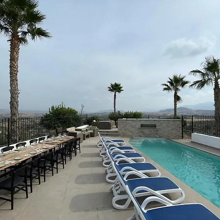La Mirage Coín